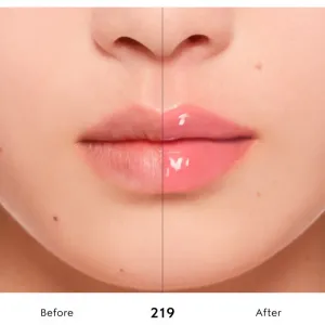 Gucci Gucci Beauty Gloss à Lèvres lesk na pery pre väčší objem odtieň 219 Bertha Pink 6.5 ml