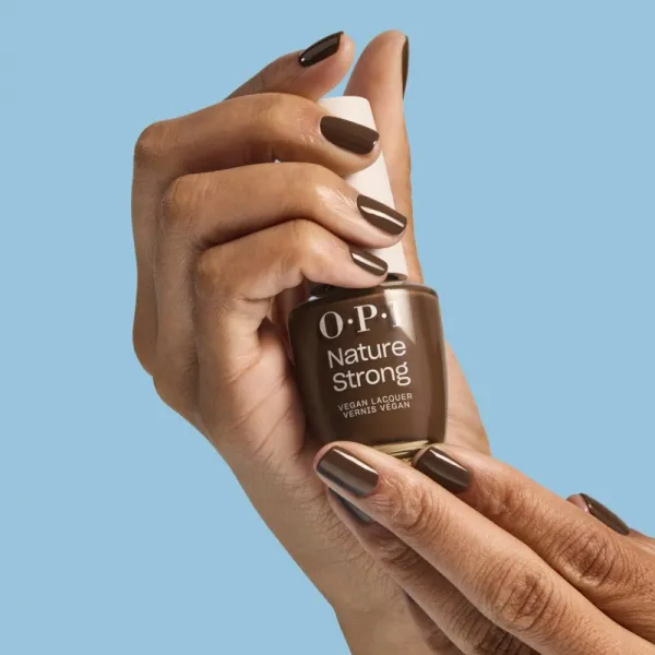 OPI Nature Strong Nails&Skin lak na nechty vegan odtieň Make My Bark on the World 15 ml
