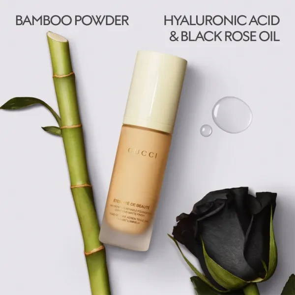 Gucci Gucci Beauty Eternité de Beauté zmatňujúci make-up SPF 15 odtieň 150C 30 ml