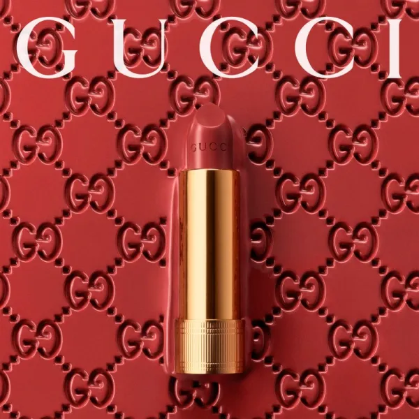Gucci Gucci Beauty Rouge à Lèvres Voile lesklý rúž odtieň 505 Janet Rust 3.5 g