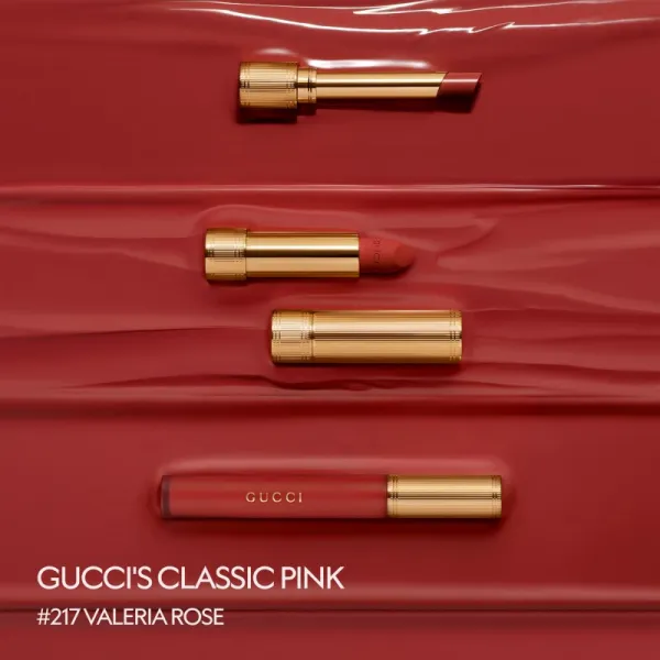 Gucci Gucci Beauty Rouge à Lèvres Matte Lipstick matný rúž odtieň 217 Valeria Rose 3.5 g