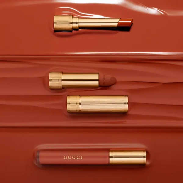 Gucci Gucci Beauty Rouge à Lèvres Matte Lipstick matný tekutý rúž odtieň 315 May Peach 6.5 ml