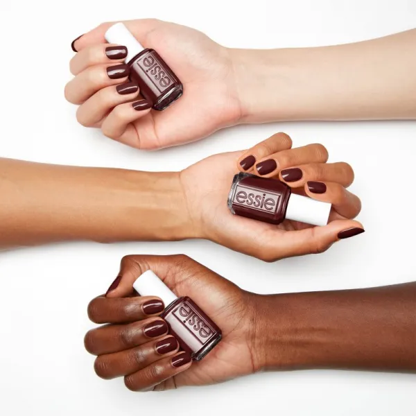essie Season Coll lak na nechty odtieň 1014 fringes & saddle 13.5 ml