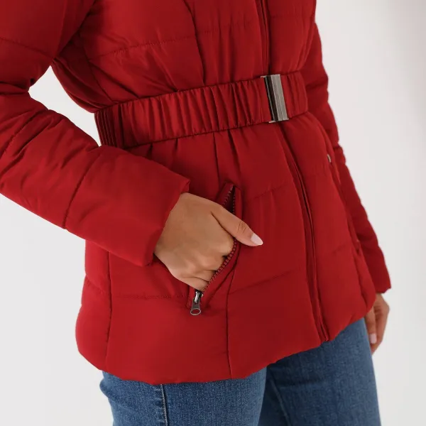 Krátka nepremokavá prešívaná bunda s opaskom, na zips