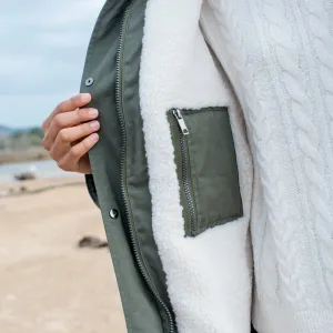 Parka s kapucňou a sherpa podšívkou