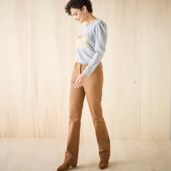 Bootcut nohavice s našitými vreckami
