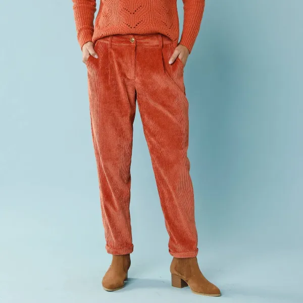 7/8 menčestrové chino nohavice pre nižšiu postavu