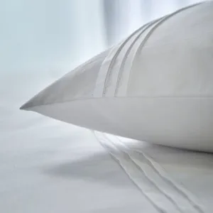 Posteľná bielizeň Colombine® s plochými skladmi