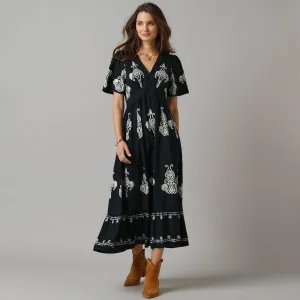 Dlhé šaty s boho potlačou