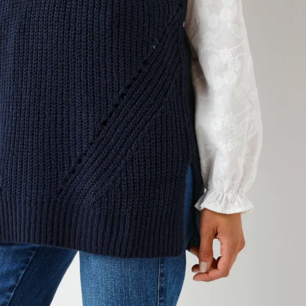 Dlhá vesta so stojačikom na zips