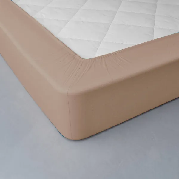 Napínacia jednofarebná plachta s hĺbkou rohov 26 cm