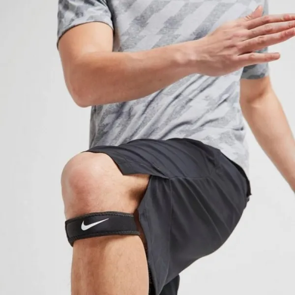 Fitness chránič NIKE PRO ELBOW BAND 3.0 BLACK WHITE