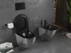 MEXEN - Lena Závesná WC misa vrátane sedátka s slow-slim, duroplast, čierna mat / strieborný vzor 30224072