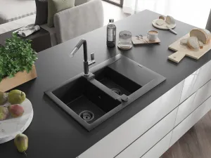 MEXEN/S MEXEN/S - Gaspar granitový drez 1.5 s odkvapkávačom vrátane batérie Flora, čierna/strieborná 6507-73-670401-07-B