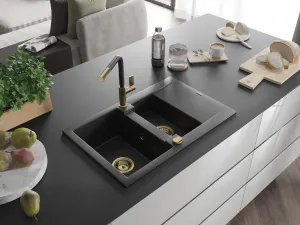 MEXEN/S MEXEN/S - Gaspar granitový drez 1.5 s odkvapkávačom vrátane batérie Flora, čierna/strieborná 6507-73-670401-57-G