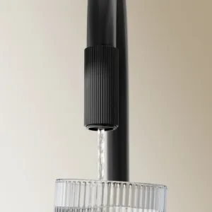 OMNIRES OMNIRES - Drezová batéria (kompatibilná s akýmkoľvek systémom filtrácie vody), čierna mat SW9057BL