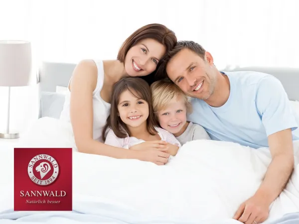 Sannwald Kazetová páperová prikrývka Premium, extra teplá (220 x 240 cm)