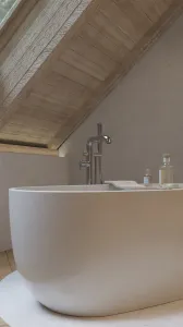 DEANTE - Silia chróm Vaňová batéria, voľne stojaca, so sprchovacím setom BQS_017M