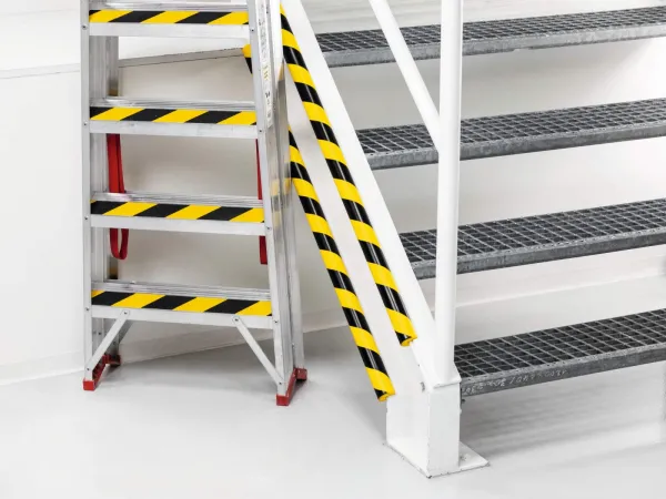 Durable Ochrana hrany profil E8R, žlto-čierna, samolepiaca