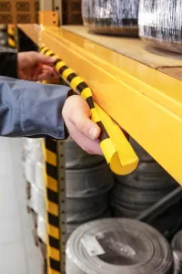 Durable Ochrana rohov profil C25R, žlto-čierna, samolepiaca