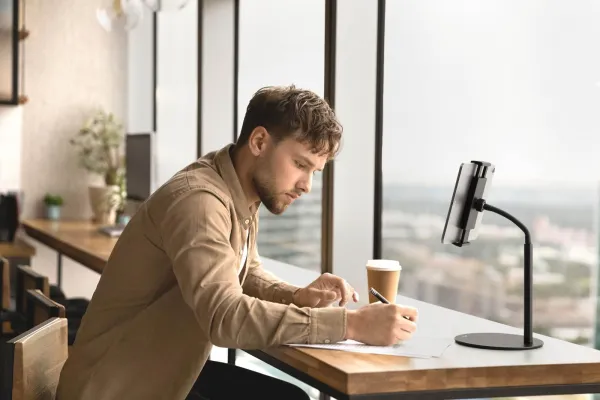 Durable Stolový stojan na tablet TWIST TABLE, čierny