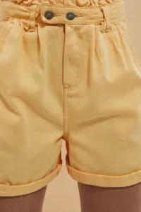 Marisse Women's Shorts L-Sh-4002 Vanilla