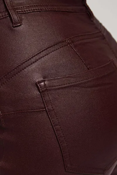 Marisse Waxed Skinny Trousers In Maroon