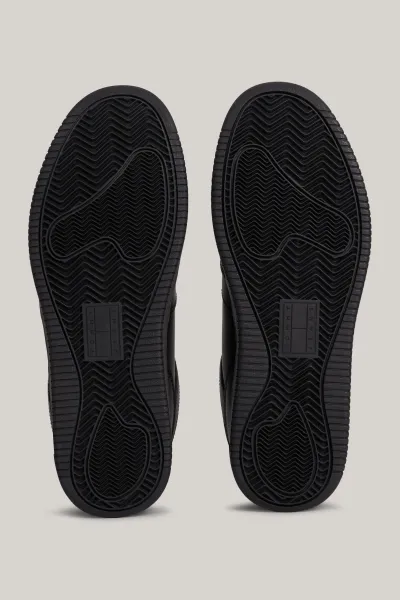 Tommy Hilfiger Men's Brand Logo Leather Top Rubber Outsole Black Sneakers Suitable for Casual Use