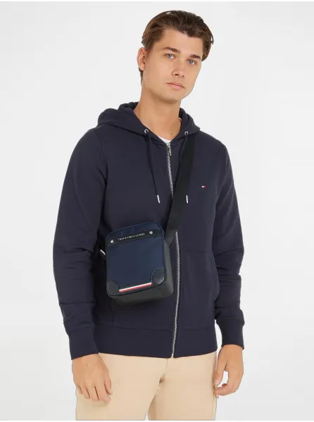 Tmavomodrá pánska taška cez rameno Tommy Hilfiger Central Mini Reporter
