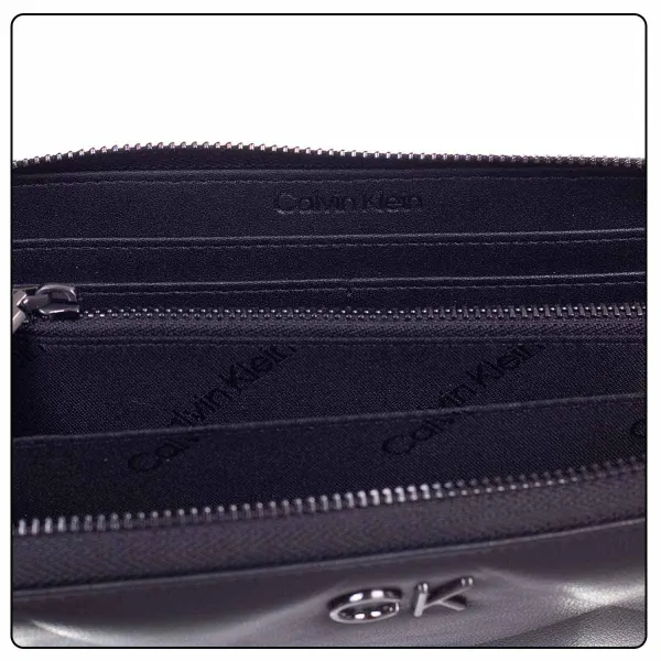 Calvin Klein Woman's Wallet 8720108124584