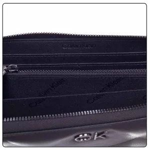 Calvin Klein Woman's Wallet 8720108124584