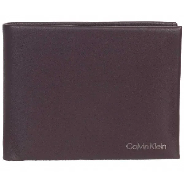 Calvin Klein Man's Wallet 8720108585163