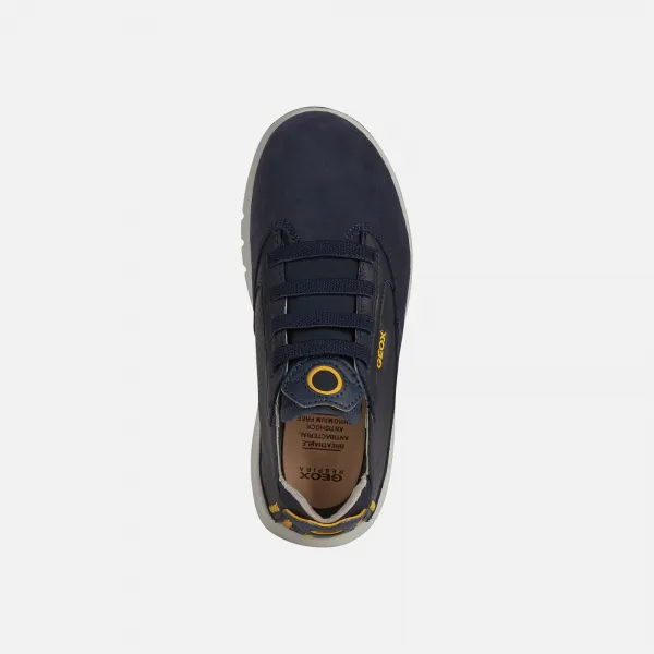 Dark blue boys' sneakers Geox Aeranter - Boys
