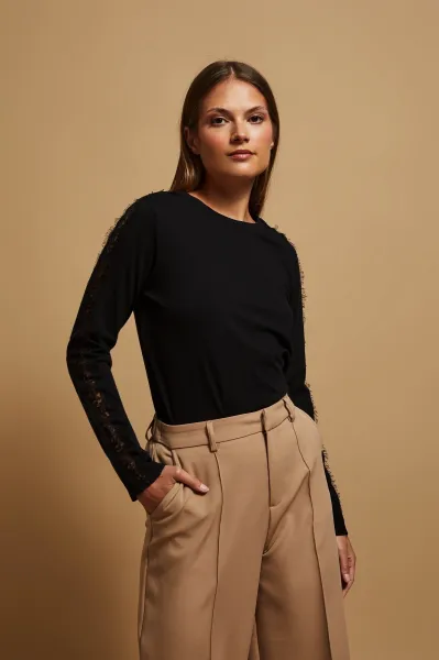 Marisse Black Blouse With Lace On The Sleeves