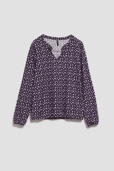 Marisse Patterned V-Neck Blouse In Lavender