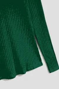 Marisse Emerald Ribbed Turtleneck Blouse