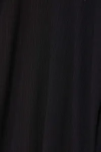 Blouse with back neckline and decorated chain