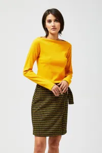 Plaid skirt with belt