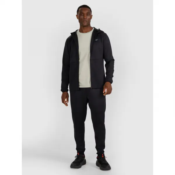 Pánska zateplená tréningová mikina so zipsom 4F SWEATSHIRT FNK M560-WAW25TFSWM560-20S-DEEP BLACK