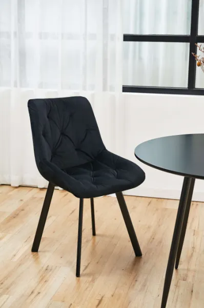 Set dvoch jedálenských stoličiek SJ.33 čierne