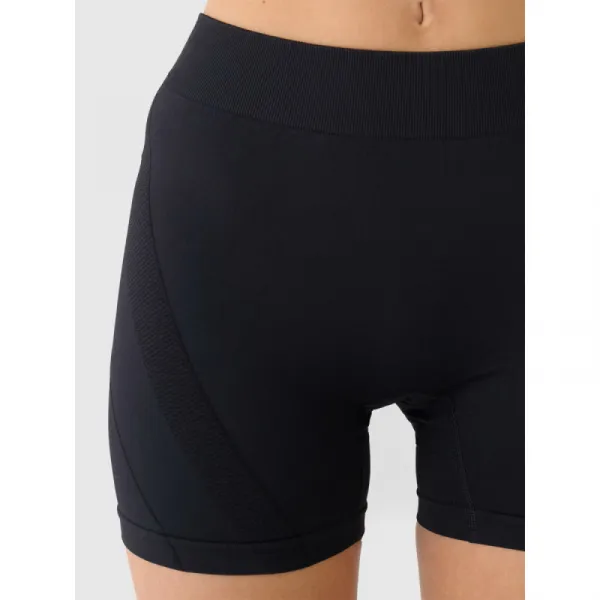 Dámske tréningové kraťasy 4F SHORT TIGHTS FNK F055-RAW24TFSTF055-20S-DEEP BLACK