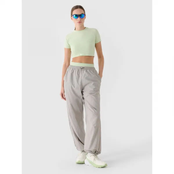Dámske tréningové kraťasy 4F SHORT TIGHTS FNK F055-RAW24TFSTF055-47S-MINT