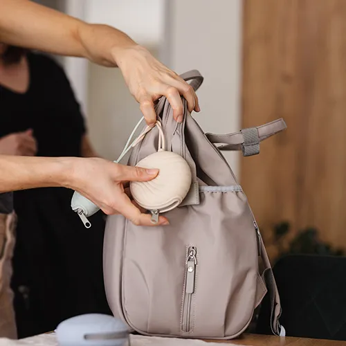 BABYONO Puzdro na cumlík silikónové modré 0m+