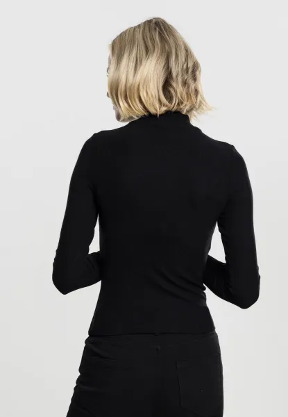 Women's turtleneck with long sleeves in black