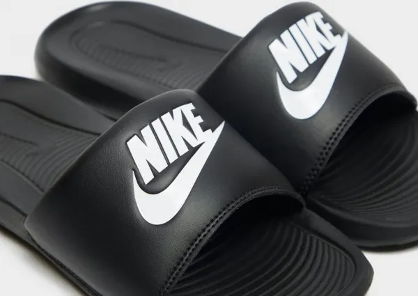 Nike Victori One Slide