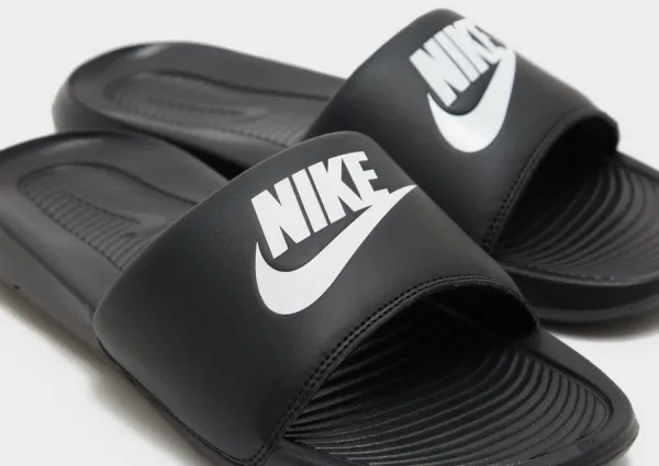 Nike Victori One Slide