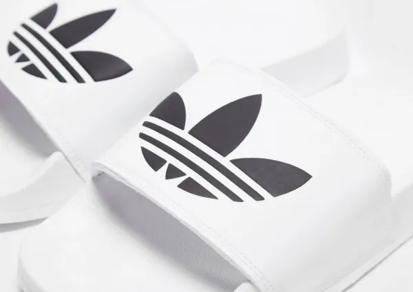 adidas Adilette