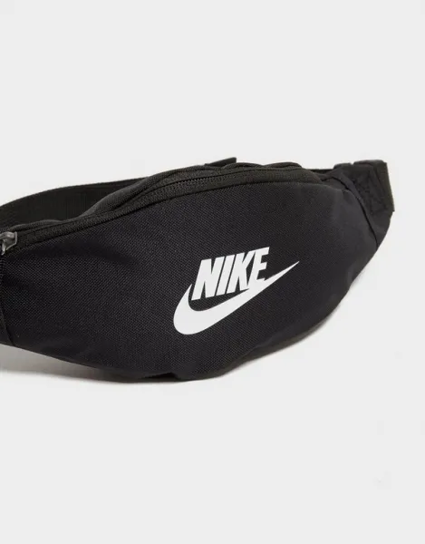 Nike Ľadvinka Small Hip
