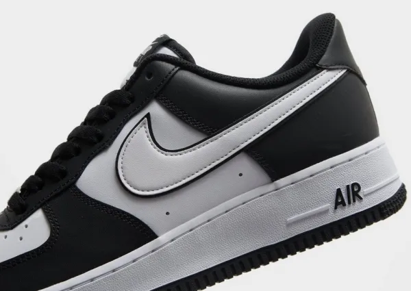 Nike Air Force 1 '07
