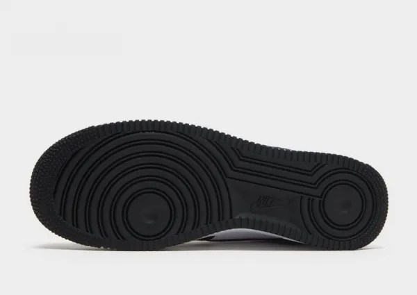 Nike Air Force 1 '07